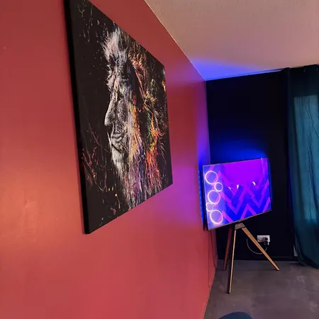 5 Min Moulins Duplex -clim -wifi -borne D Arcade -garage 25 Min Le Pal شقة