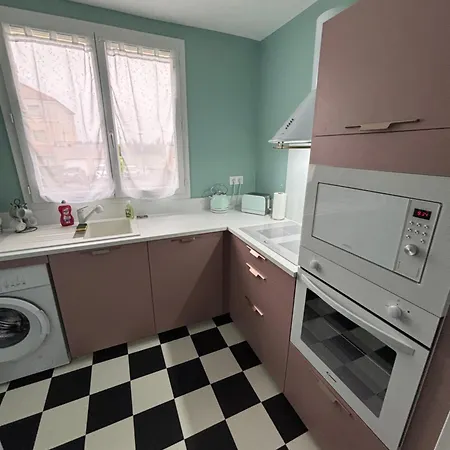 アパート 5 Min Moulins Duplex -clim -wifi -borne D Arcade -garage 25 Min Le Pal *