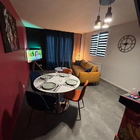 アパート 5 Min Moulins Duplex -clim -wifi -borne D Arcade -garage 25 Min Le Pal *